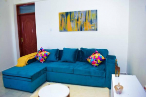 Rorot 2 bdrm stay located Annex home away(bright)